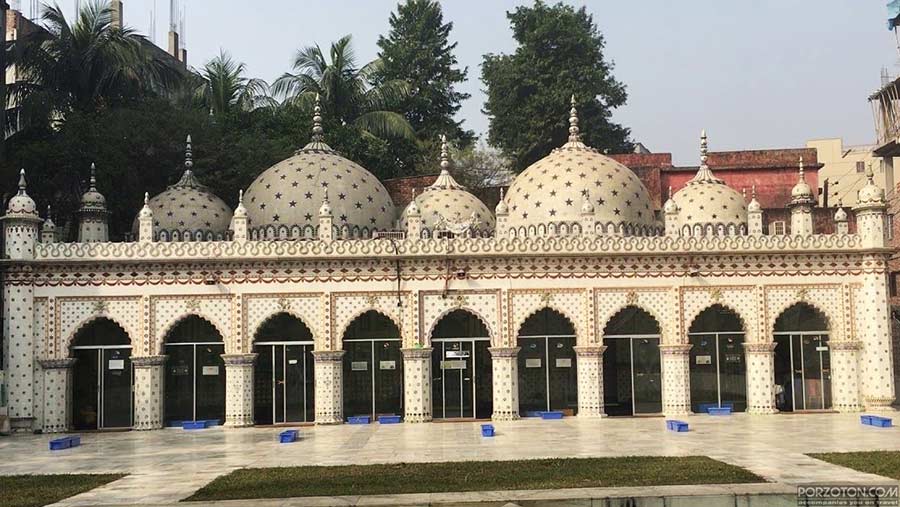 Star Mosque (Tara Masjid), Dhaka.