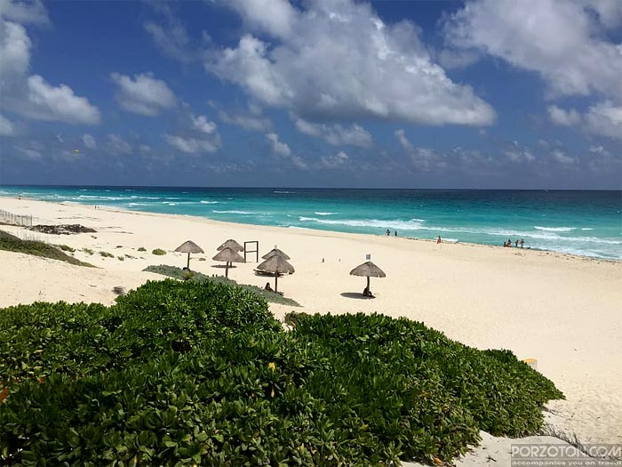 Cancun in Top 10 Places to Visit in Mexico