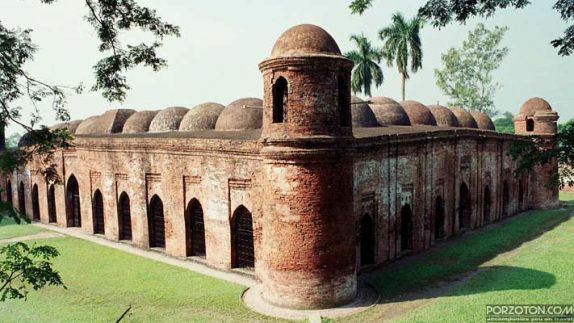 Shat Gombuj Mosque (sixty-dome mosque), Bagerhat, Bangladesh.